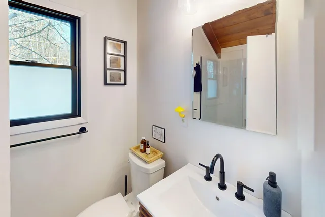 $539,000 | 235 John Hewitt Road, Denver, NY 12421