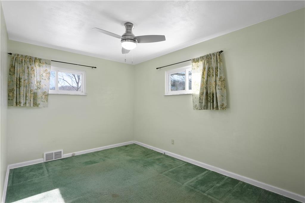 362 Church Road Bethel Park, PA 15102 - Photo 19 of 37