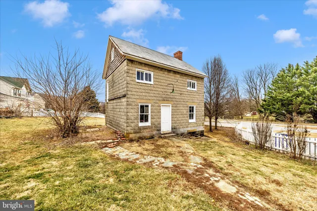 $575,000 | 2750 Canada Hill Road, Myersville, MD 21773