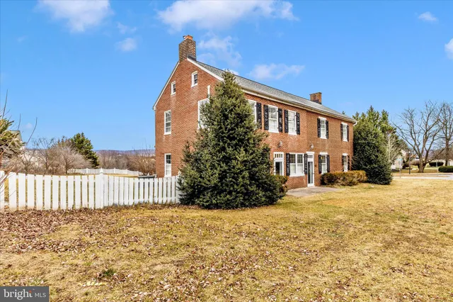 $575,000 | 2750 Canada Hill Road, Myersville, MD 21773