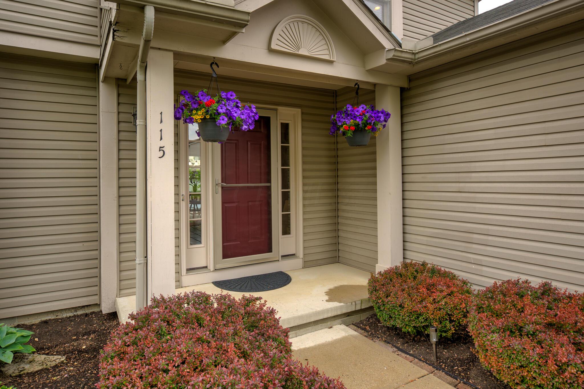 115 Cambridge Road Delaware, OH 43015 - Photo 4 of 40 Cambridge-104