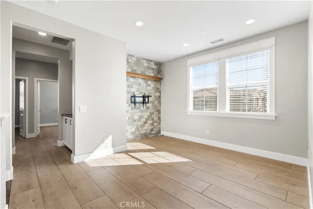 $715,000 | 28661 Jardineras Drive, Valencia, CA 91354