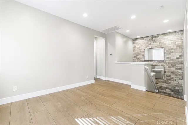 $715,000 | 28661 Jardineras Drive, Valencia, CA 91354