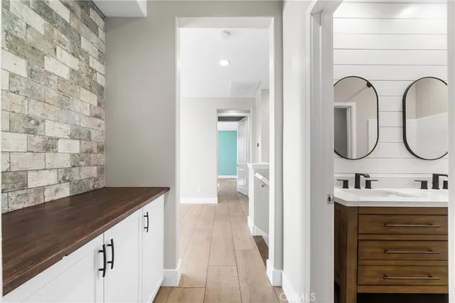 $715,000 | 28661 Jardineras Drive, Valencia, CA 91354