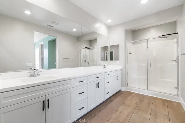 $715,000 | 28661 Jardineras Drive, Valencia, CA 91354