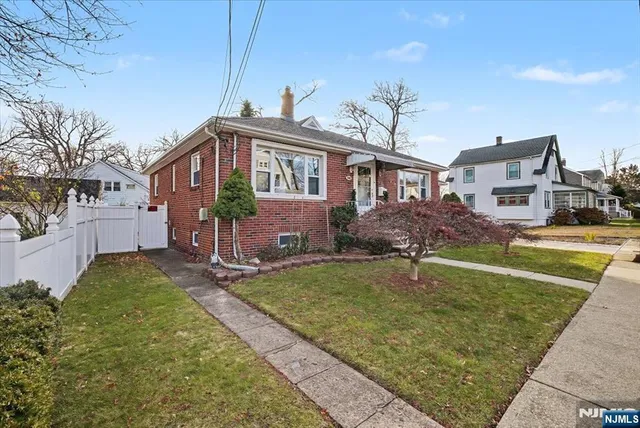 $575,000 | 398 Central Avenue, Hawthorne, NJ 07506