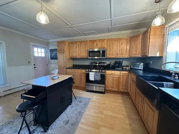$645,000 | 68 Park Street, Belfast, ME 04915