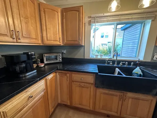 $645,000 | 68 Park Street, Belfast, ME 04915