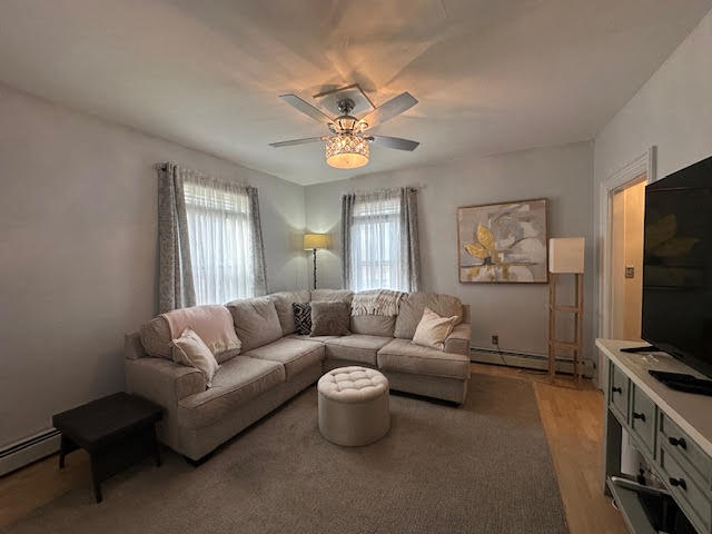 68 Park Street Belfast, ME 04915 - Photo 25 of 80 living room