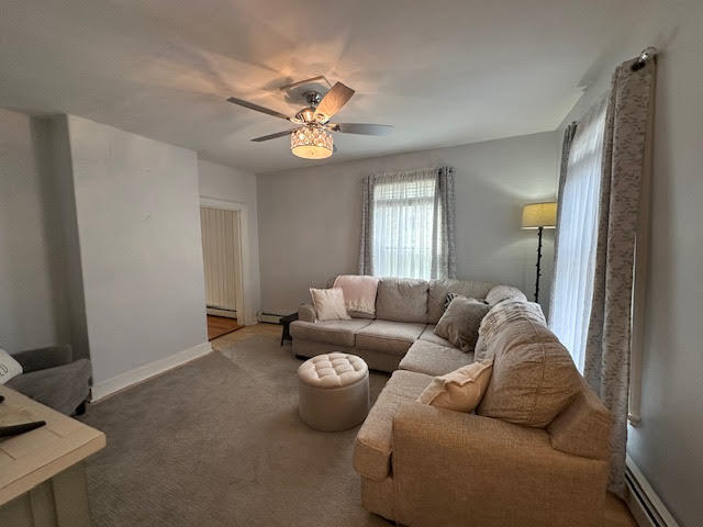 68 Park Street Belfast, ME 04915 - Photo 27 of 81 livingrm