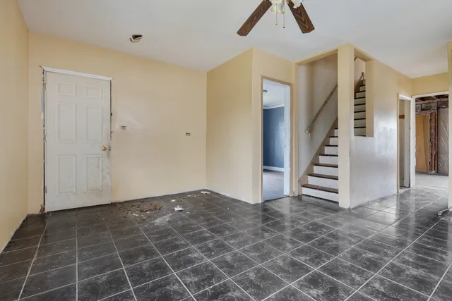 $79,000 | 14955 Riverside Drive, South Holland, IL 60473