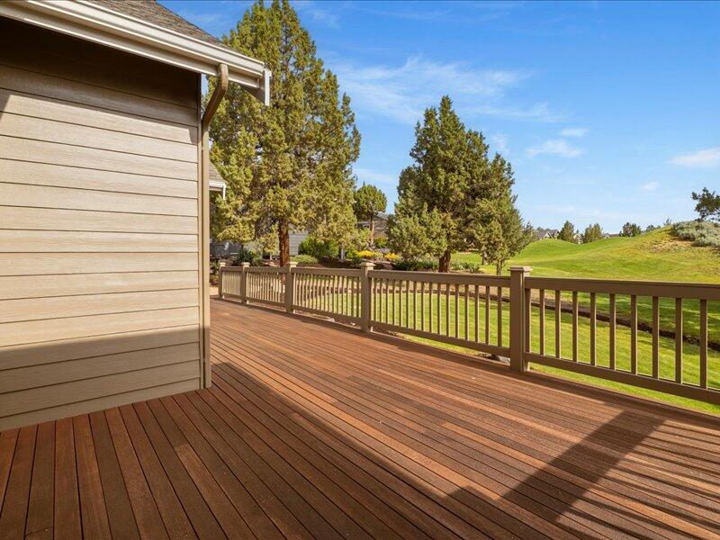 1747 Turnstone Road Redmond, OR 97756 - Photo 14 of 96