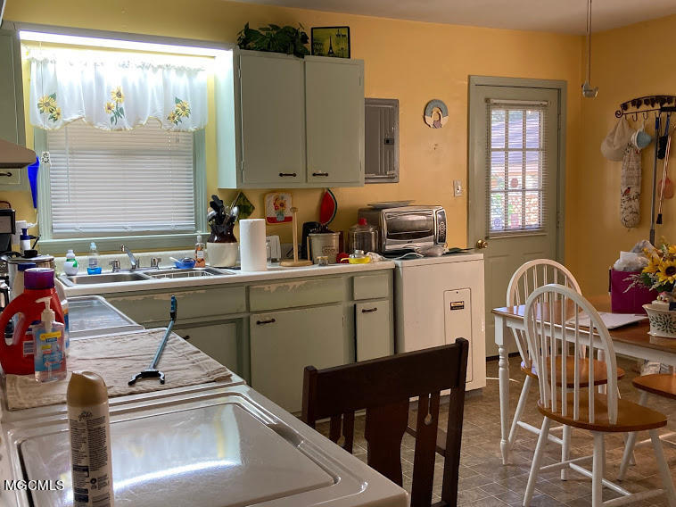 4224 Rabby Street Moss Point, MS 39563 - Photo 12 of 25 11