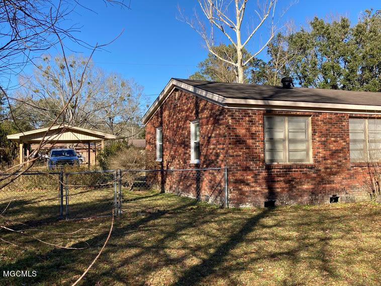 4224 Rabby Street Moss Point, MS 39563 - Photo 5 of 25 04