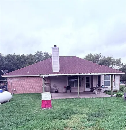 $425,000 | 202 Castle Ridge, Red Oak, TX 75154