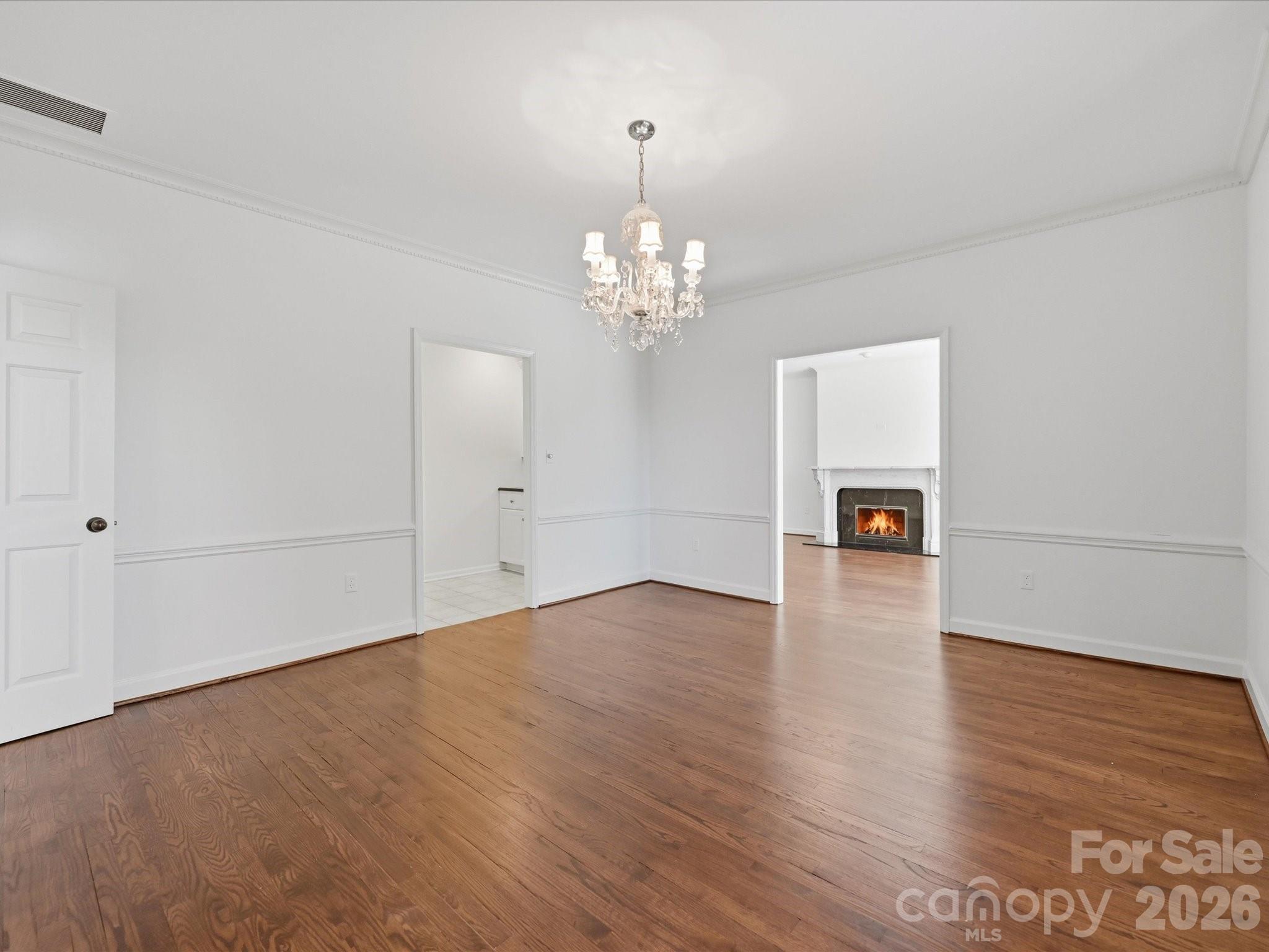 806 Cherokee Road Charlotte, NC 28207 - Photo 19 of 48 Gallery Image 19