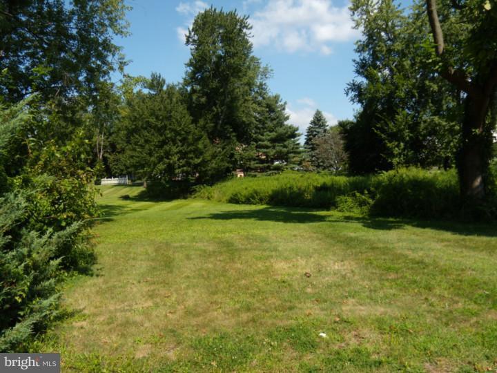 2604 Johnson Road Upper Chichester, PA 19061 - Photo 11 of 12