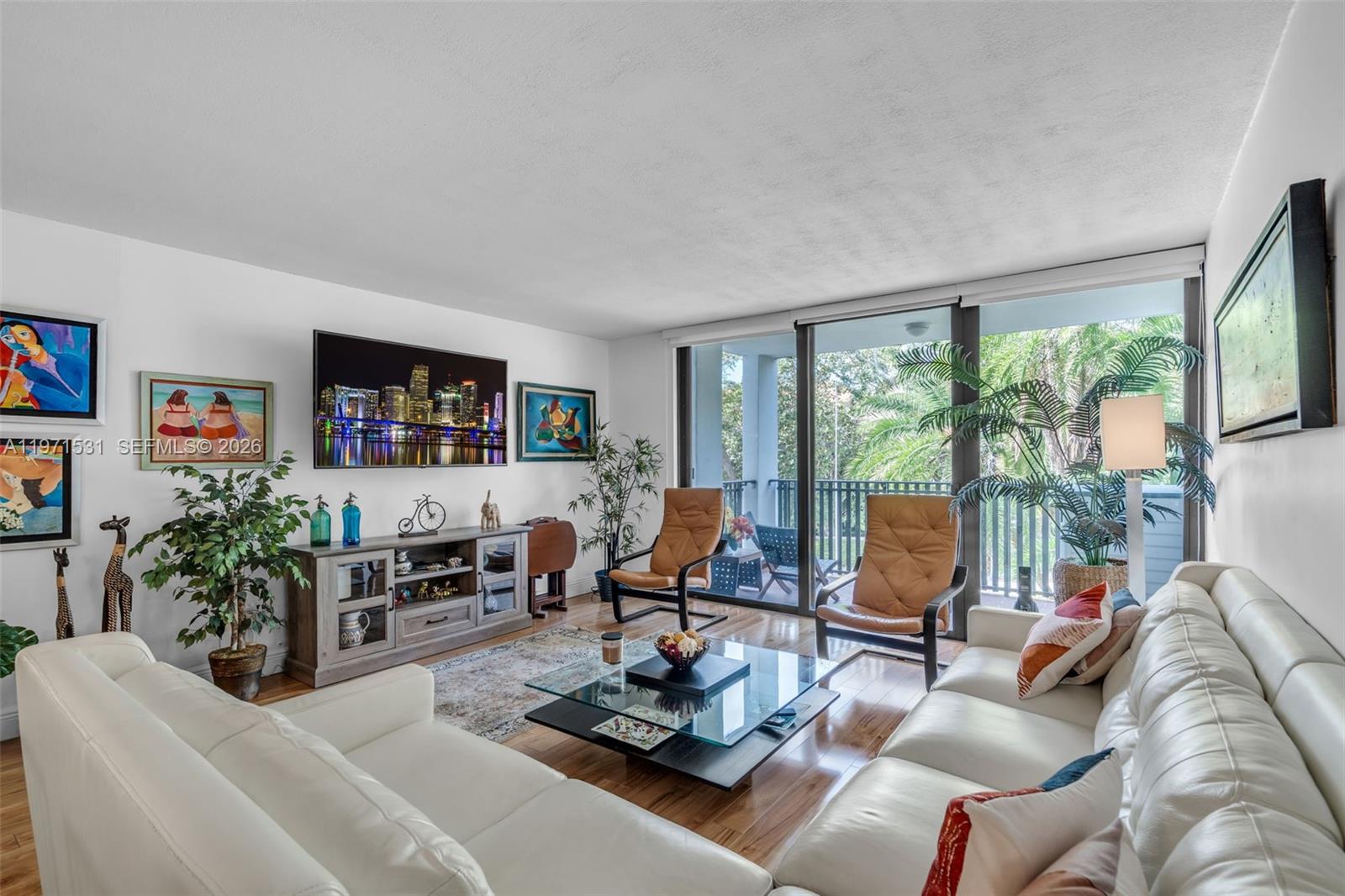 100 Ocean Ln Drive, Unit 301 Key Biscayne, FL 33149 - Photo 3 of 20 Photo 3