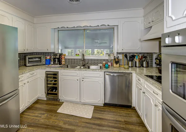 $460,000 | 704 Brenmar Street, Brandon, MS 39042