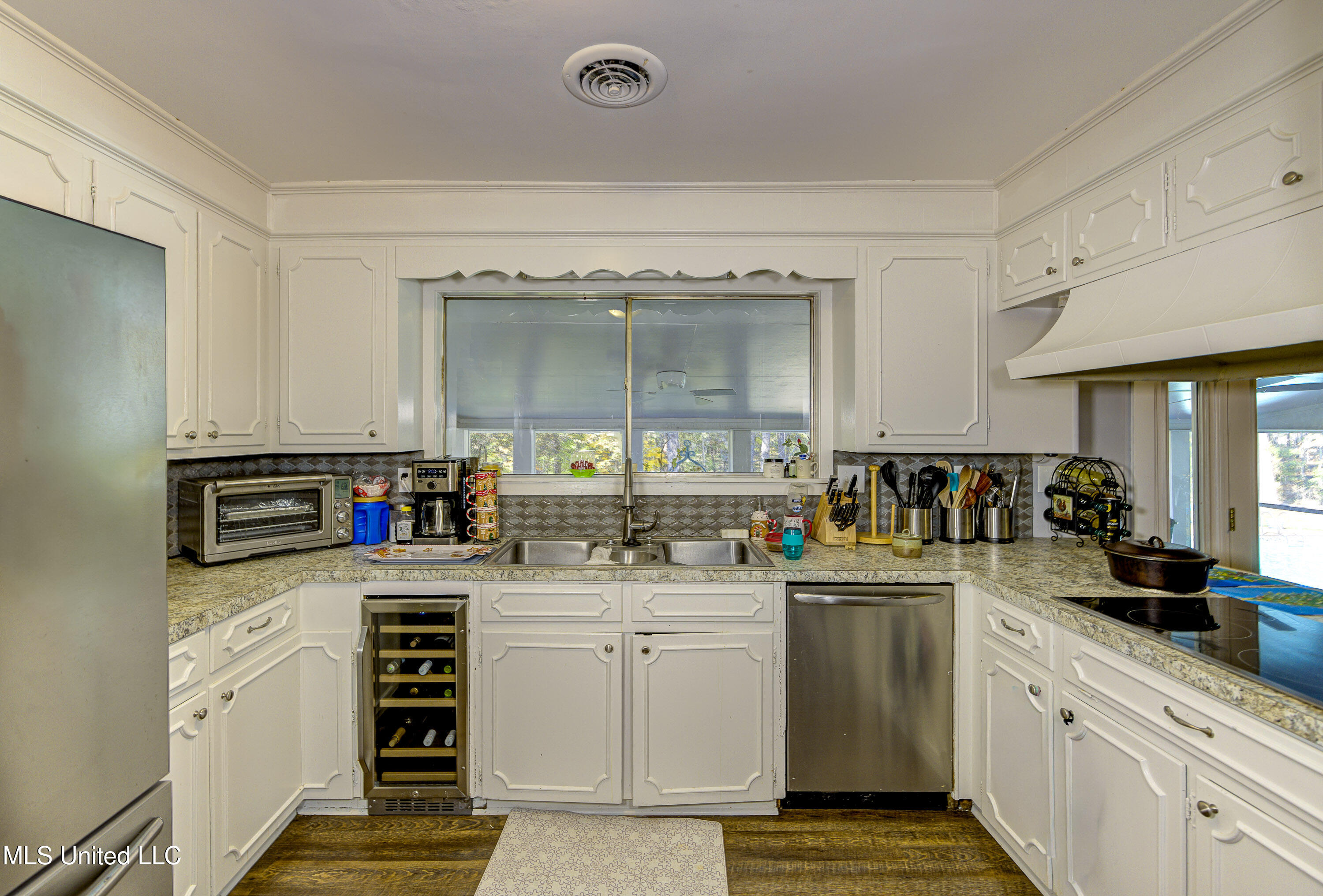 704 Brenmar Street Brandon, MS 39042 - Photo 13 of 49 Kitchen 2