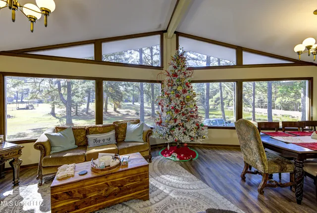 $485,000 | 704 Brenmar Street, Brandon, MS 39042