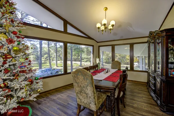 $460,000 | 704 Brenmar Street, Brandon, MS 39042