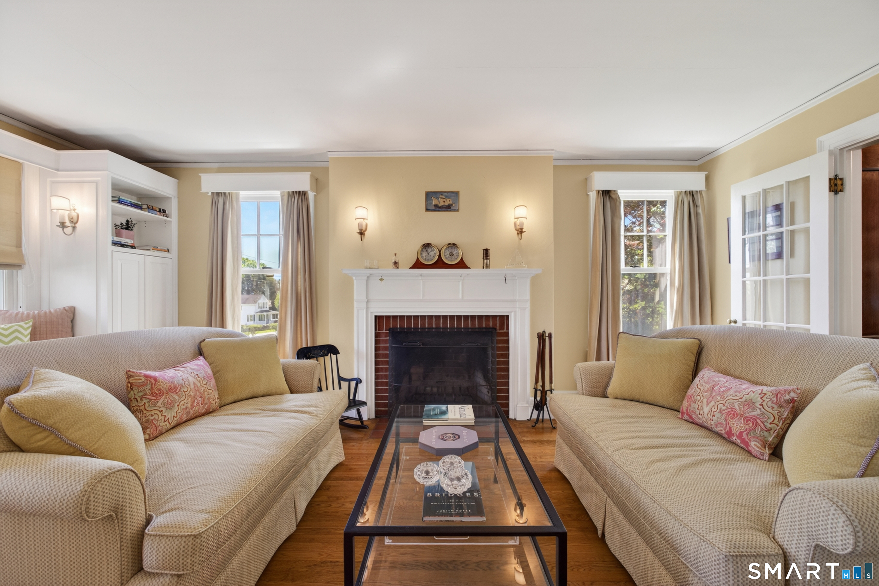 10 Prospect Street Groton, CT 06355 - Photo 5 of 40 a living room with furniture and a fireplace