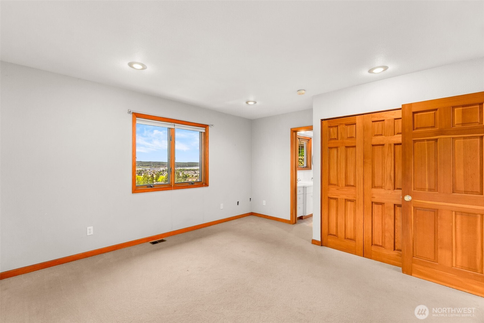 106 West 12th Street Aberdeen, WA 98520 - Photo 28 of 40