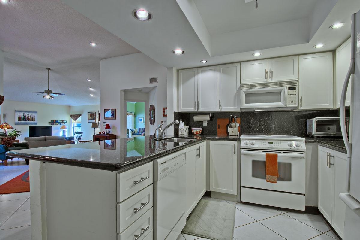 23315 Water Circle Boca Raton, FL 33486 - Photo 3 of 28 Granite Kitchen