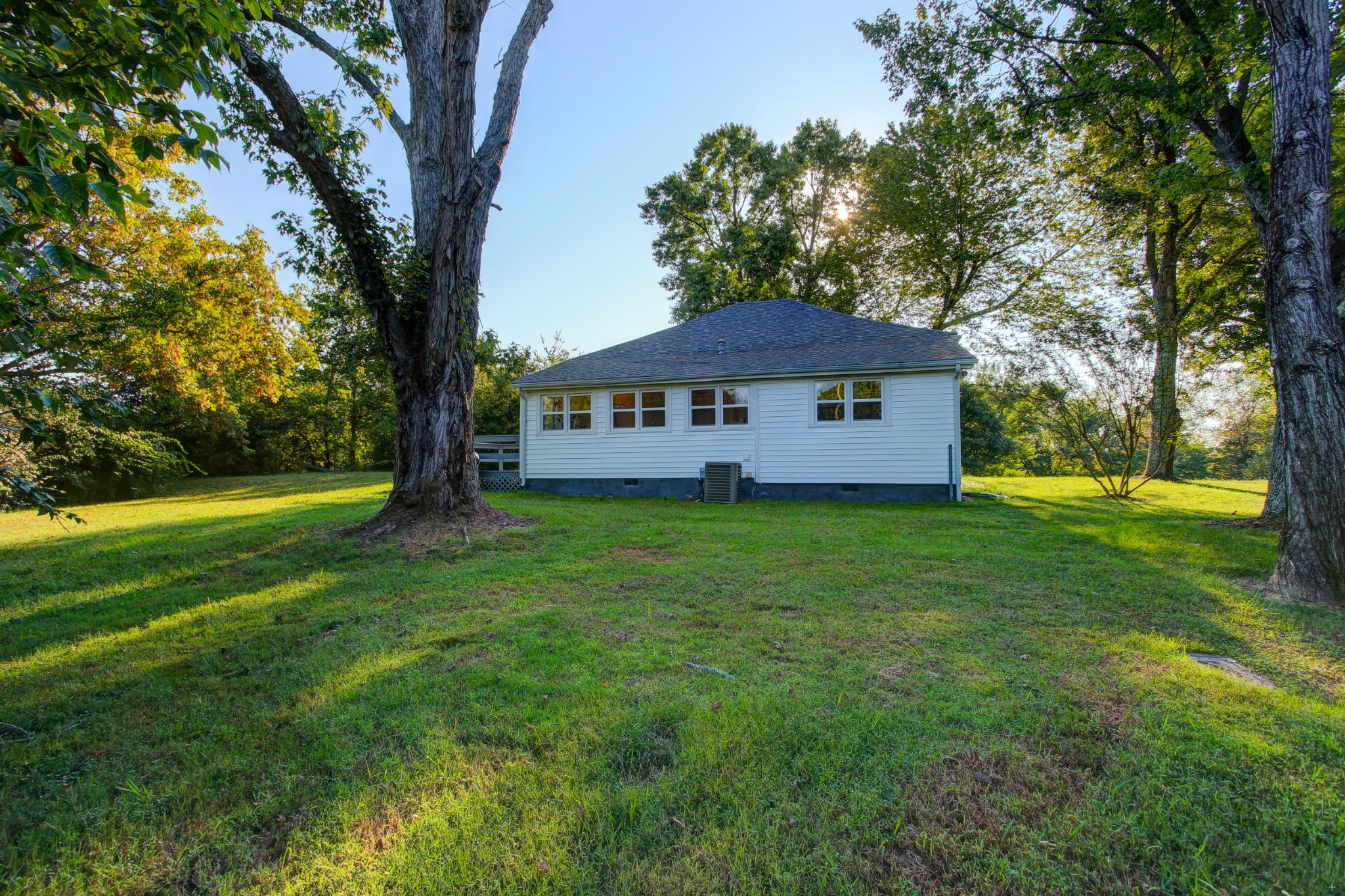 1802 Lively Road Maryville, TN 37801 - Photo 19 of 21 Gallery Image 19