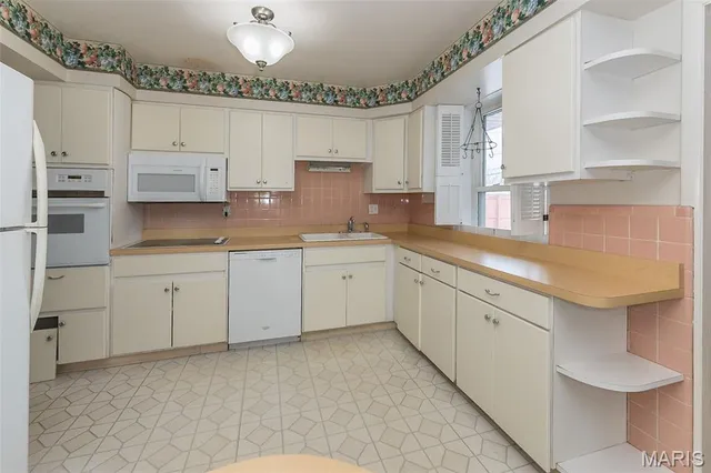 $349,000 | 6424 Southland Avenue, St. Louis, MO 63109