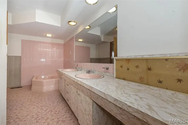 $349,000 | 6424 Southland Avenue, St. Louis, MO 63109