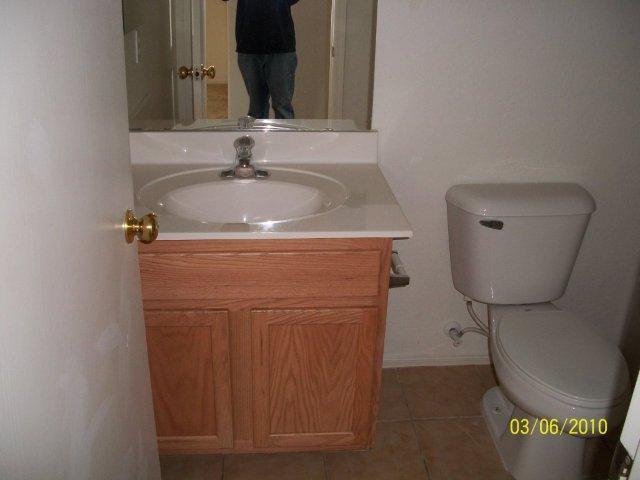 7312 West Maldonado Road Laveen, AZ 85339 - Photo 20 of 22 hall bath 1