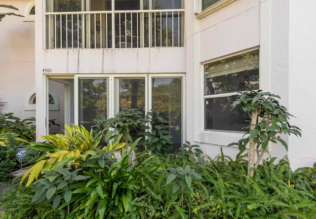 $4,500 | 4501 Fairway Drive North, Jupiter, FL 33477