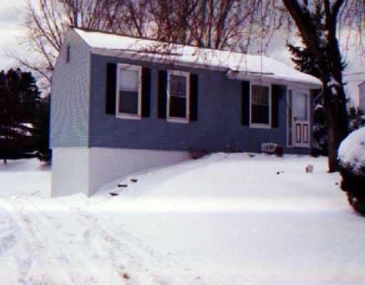 494 Aten Road Coraopolis, PA 15108 - Photo 1 of 1 Gallery Image 1