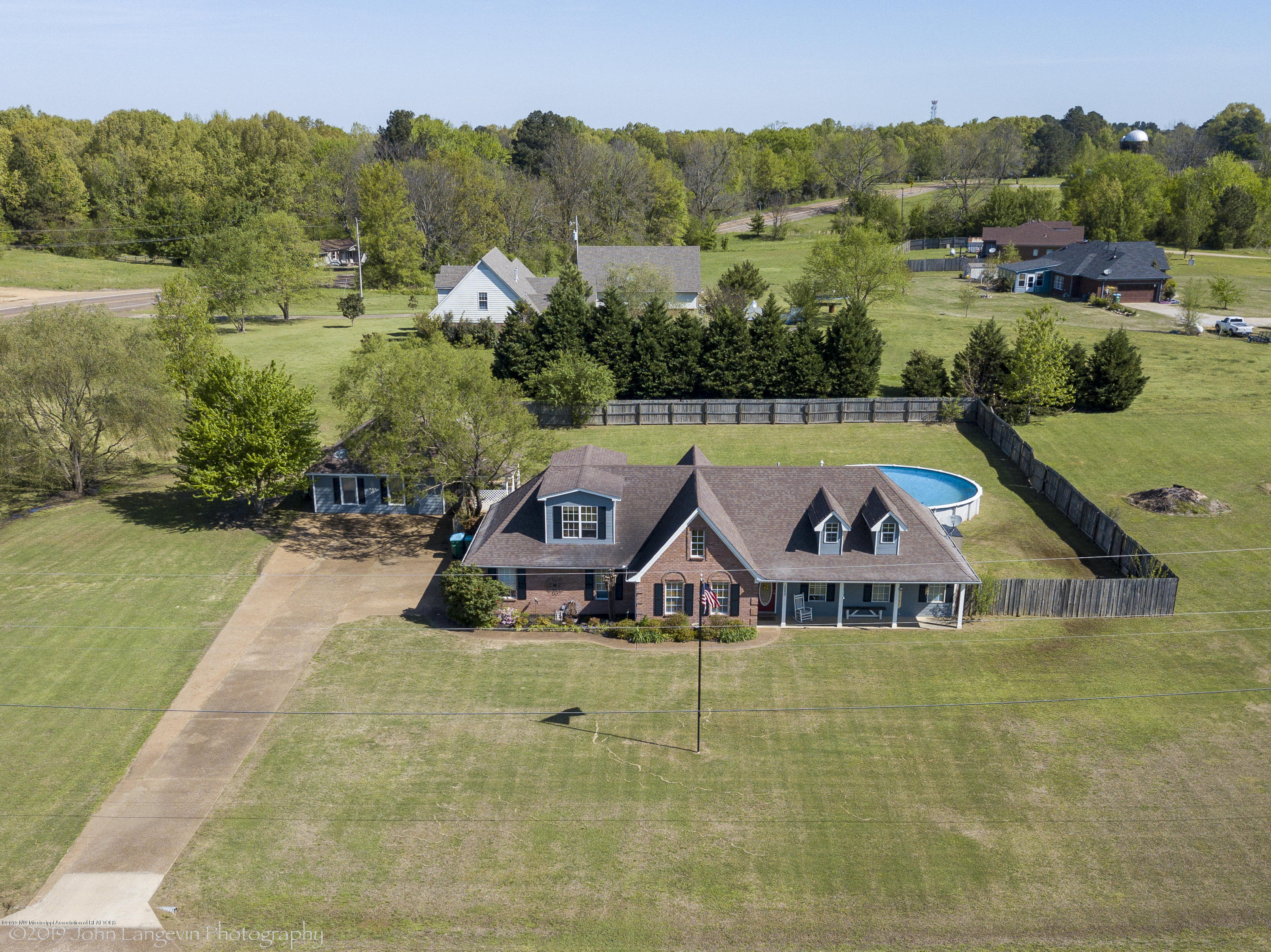 10050 County Line Road Hernando, MS 38632 - Photo 2 of 30 10050 County Line Road-Drone-1