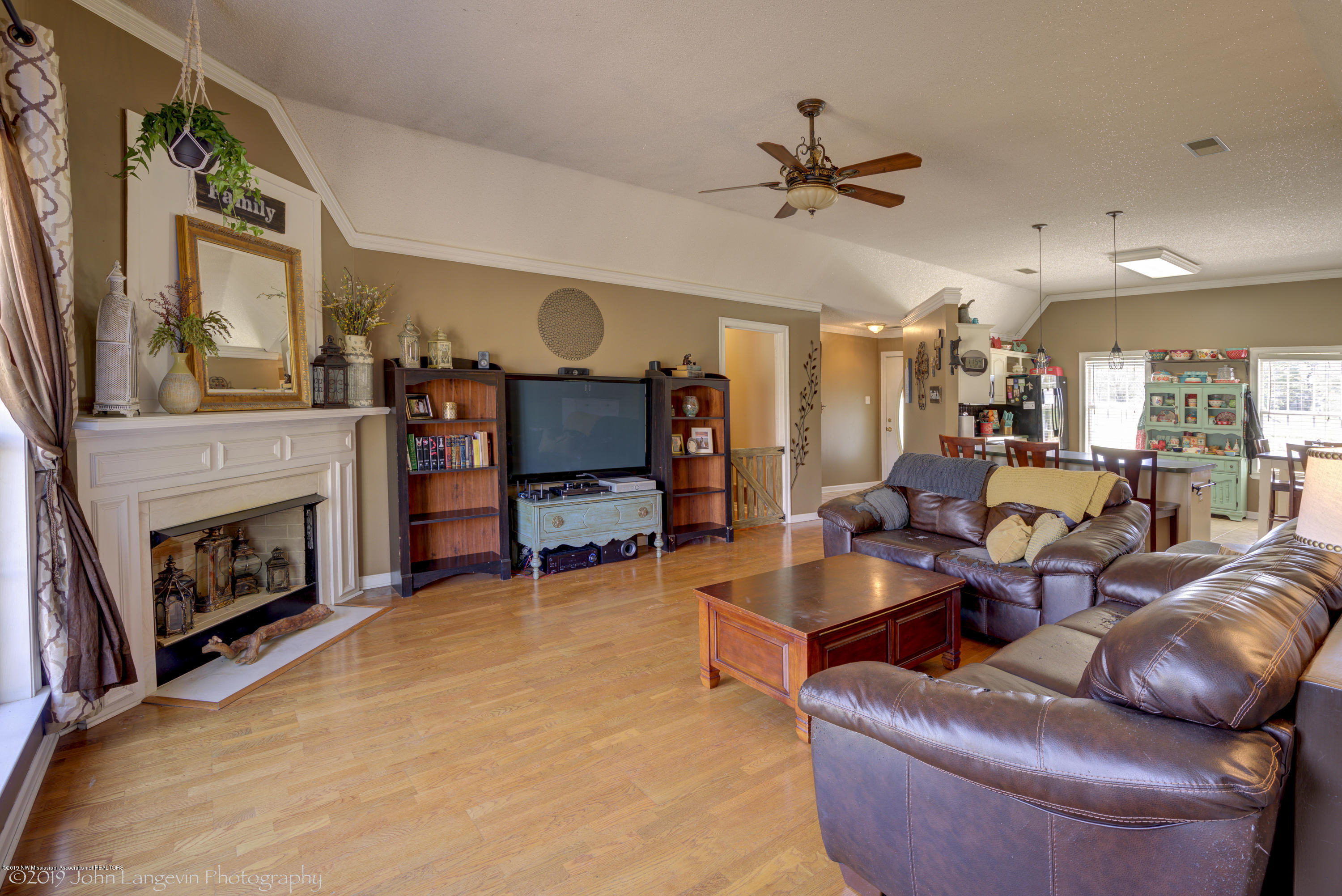 10050 County Line Road Hernando, MS 38632 - Photo 5 of 30 10050 County Line Road-Interior-8