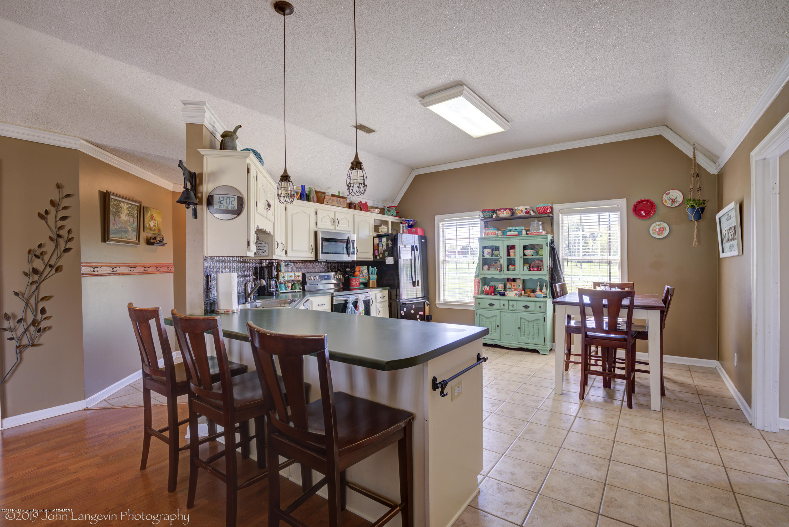 10050 County Line Road Hernando, MS 38632 - Photo 6 of 30 10050 County Line Road-Interior-9