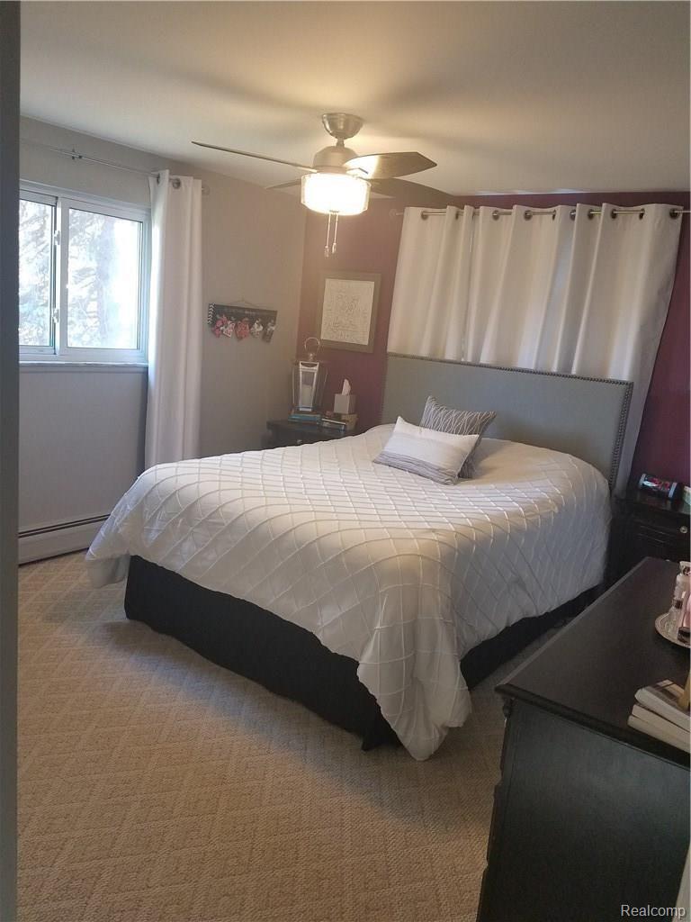 2049 Walton Blvd. Rochester, MI 48309 - Photo 28 of 41 Bedroom Two - View One