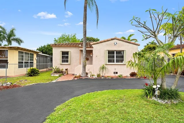 $579,000 | 1340 Adams Street, Hollywood, FL 33019