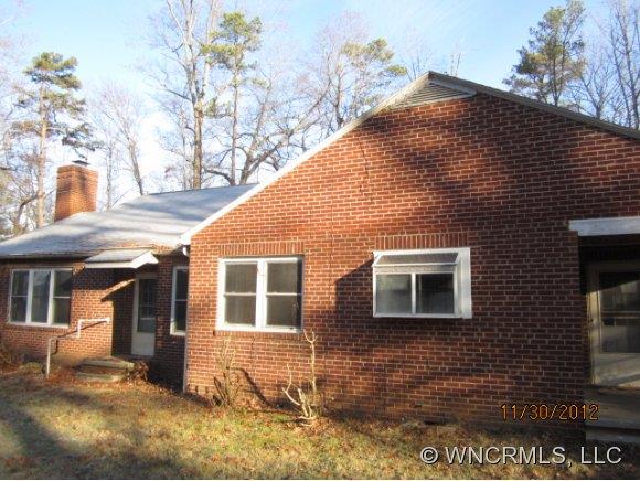 12 The Carriage Road Fletcher, NC 28732 - Photo 1 of 17