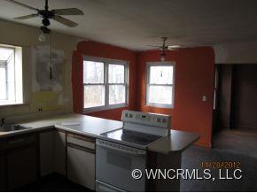 12 The Carriage Road Fletcher, NC 28732 - Photo 8 of 17