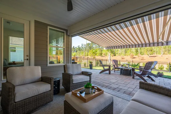 $639,000 | 611 Coral Bells Lane, Summerville, SC 29486