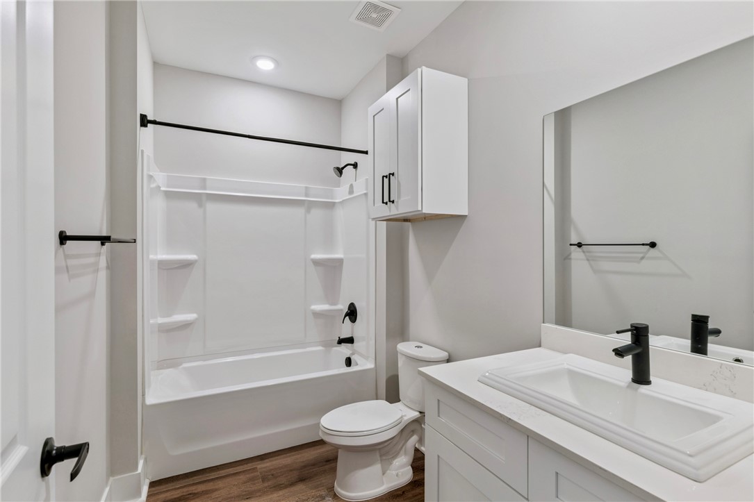 62 East Chapel Road Brunswick, GA 31525 - Photo 16 of 31 Model Home