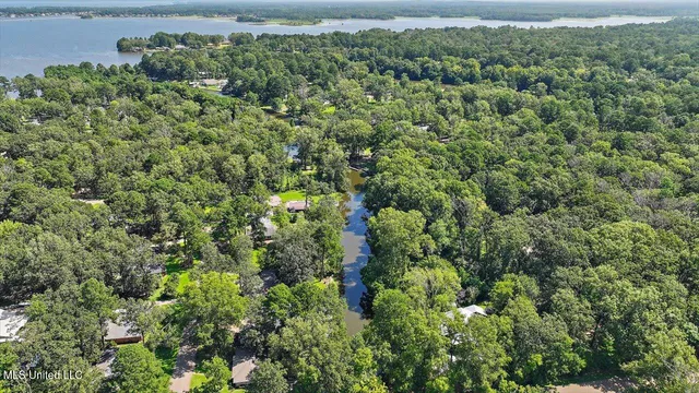 $260,000 | 104 Holly Trail, Brandon, MS 39047