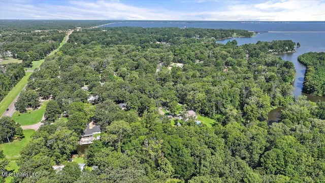 $260,000 | 104 Holly Trail, Brandon, MS 39047