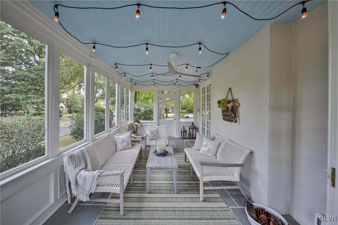 837 Tioga Avenue Bethlehem, PA 18018 - Photo 11 of 50 a very nice looking room with a large window