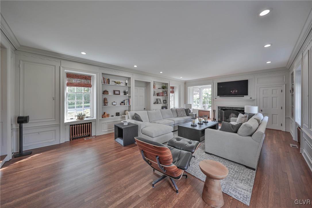 837 Tioga Avenue Bethlehem, PA 18018 - Photo 19 of 50 a living room with furniture large window and wooden floor