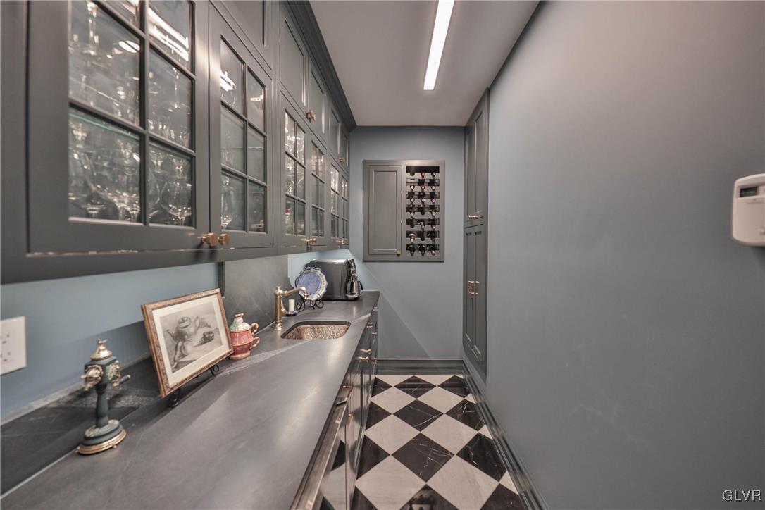 837 Tioga Avenue Bethlehem, PA 18018 - Photo 20 of 50 a living room with furniture and a window