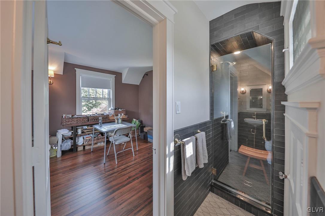 837 Tioga Avenue Bethlehem, PA 18018 - Photo 40 of 50 a living room with furniture and a wooden floor